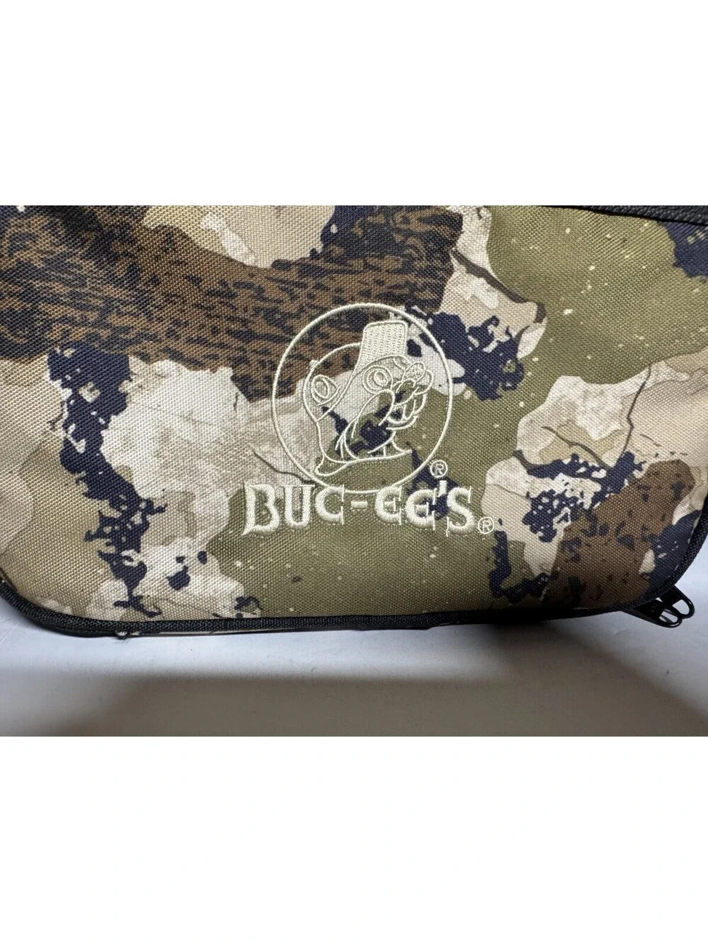 Buc-ee's Kids Insulated Lunch Box Bag - Camo Top Handle Zip Up